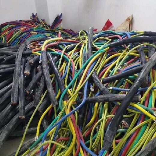 泰兴光伏电缆回收3X95电缆回收,变压器拆除